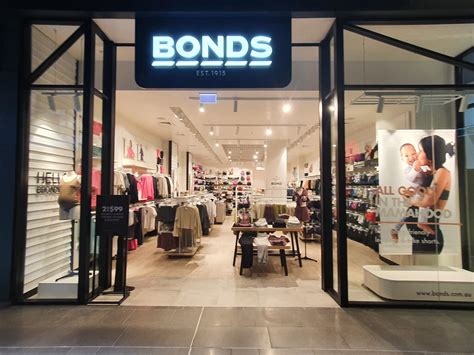 Bonds Store.
